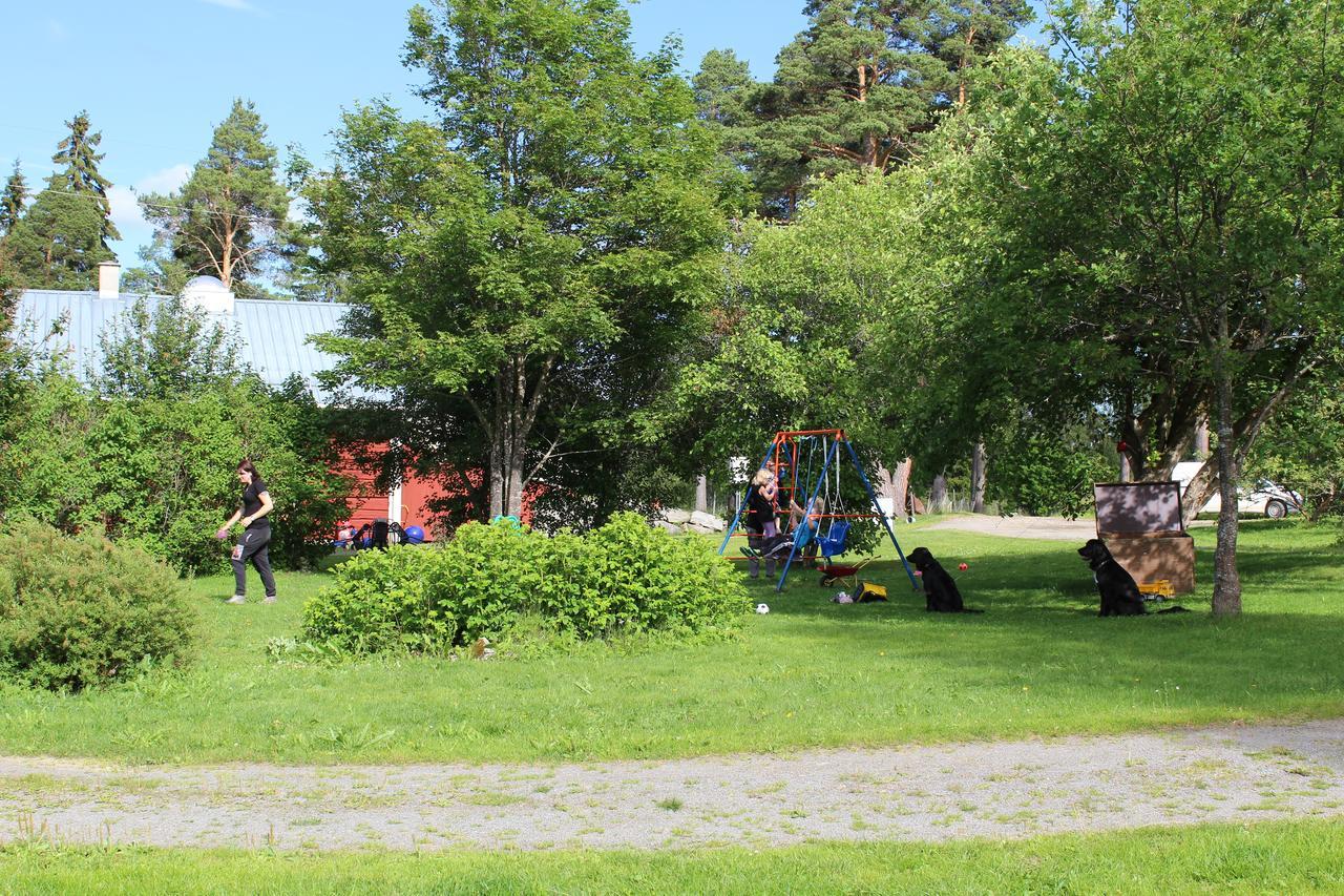 Hoeglunda Gard B&B Lantgard Skanderasen Экстерьер фото